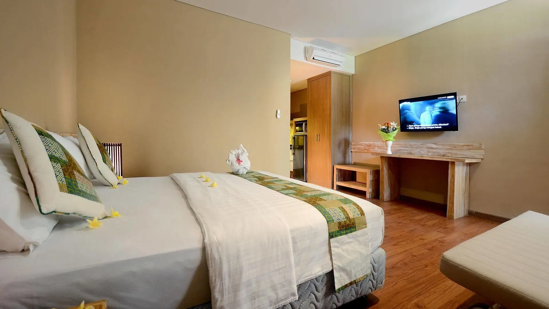 Bali Breezz Hotel Jimbaran