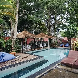 3* Pensión Kampung 168